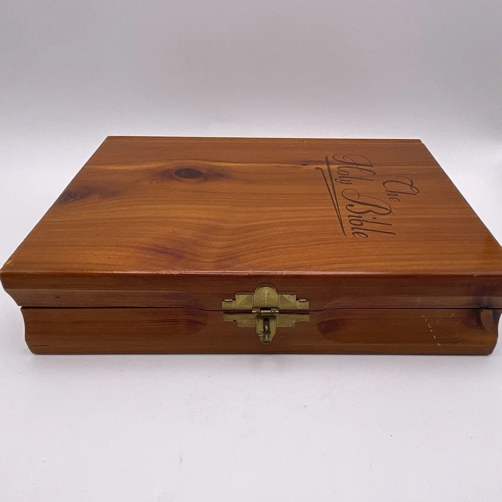 Vtg Bible‎ KJV Memorial Ed & Wood Box -Street Electric Railway- Union Made - USA